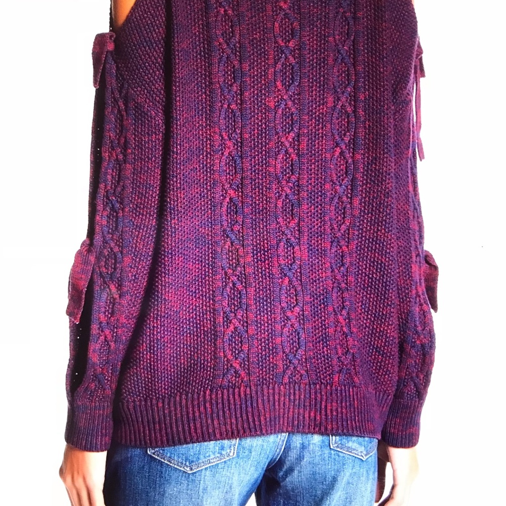 Project Naadam Ladies Cold Shoulder Sweater- NWOT - Picture 2 of 8